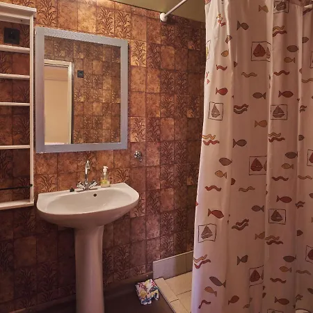 Hardy Apartment